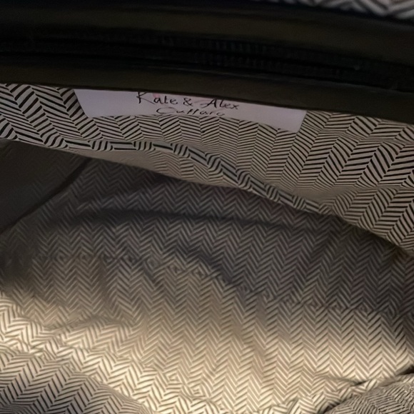 Kate & Alex Black Handbag - Picture 5 of 8